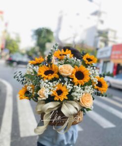 Giỏ Hoa Ánh Dương - GH047